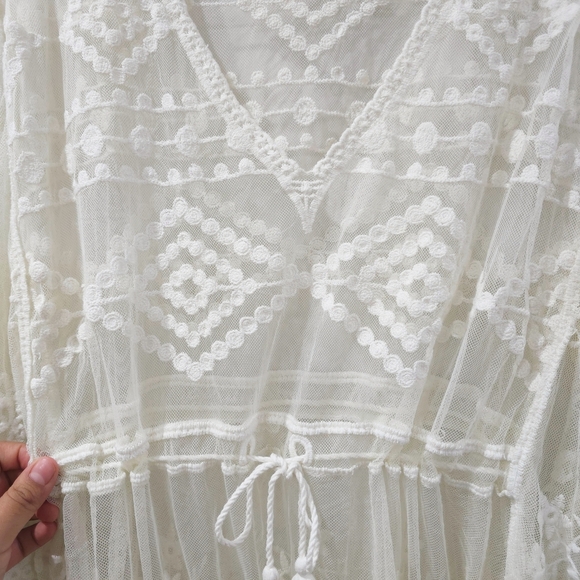WINDSOR Ivory Mesh And Lace Beach Coverup, Small Medium, Drawstring Waist - Picture 12 of 16